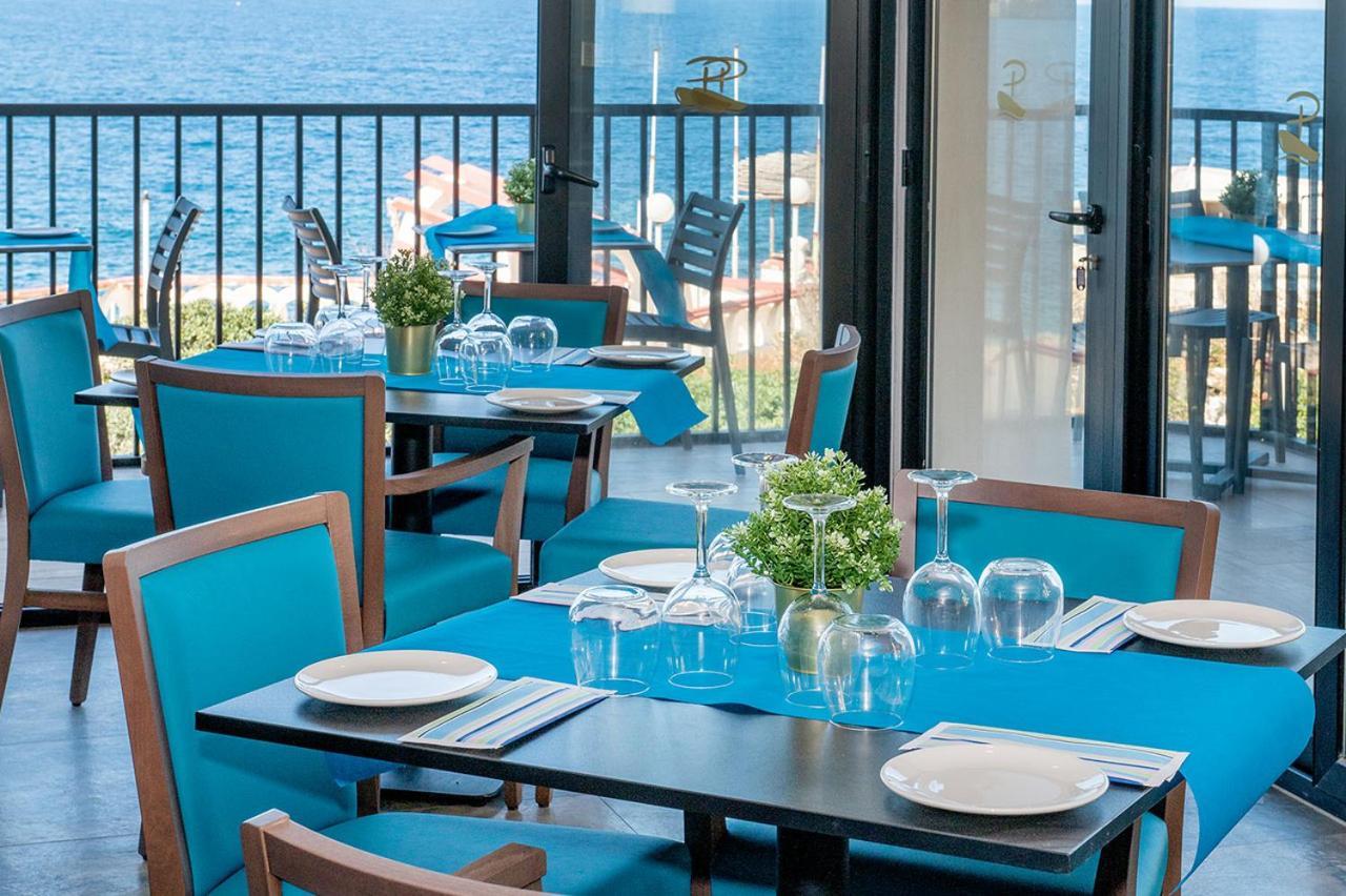 Islet Promenade Seafront Family Apartment With 2 Balconies By Getawaysmalta St. Paul's Bay Exteriér fotografie